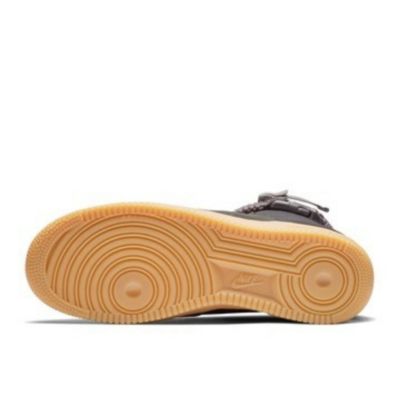 Nike SF Air Force 1 premium sneakers - Picture 8 of 8